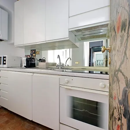 Apartment Colosseum Comfort By Halldis