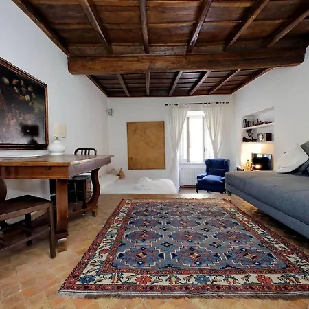Apartment Colosseum Comfort By Halldis